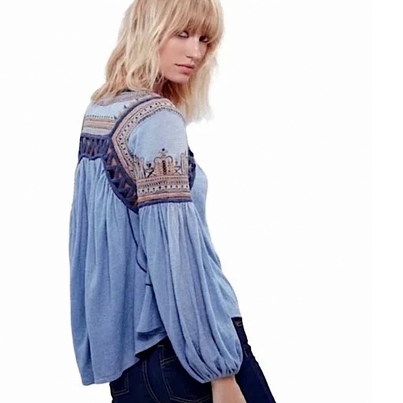 FREE PEOPLE Snow Kisses Embroidered Balloon Sleeve Boho Peasant Top - Picture 4 of 15